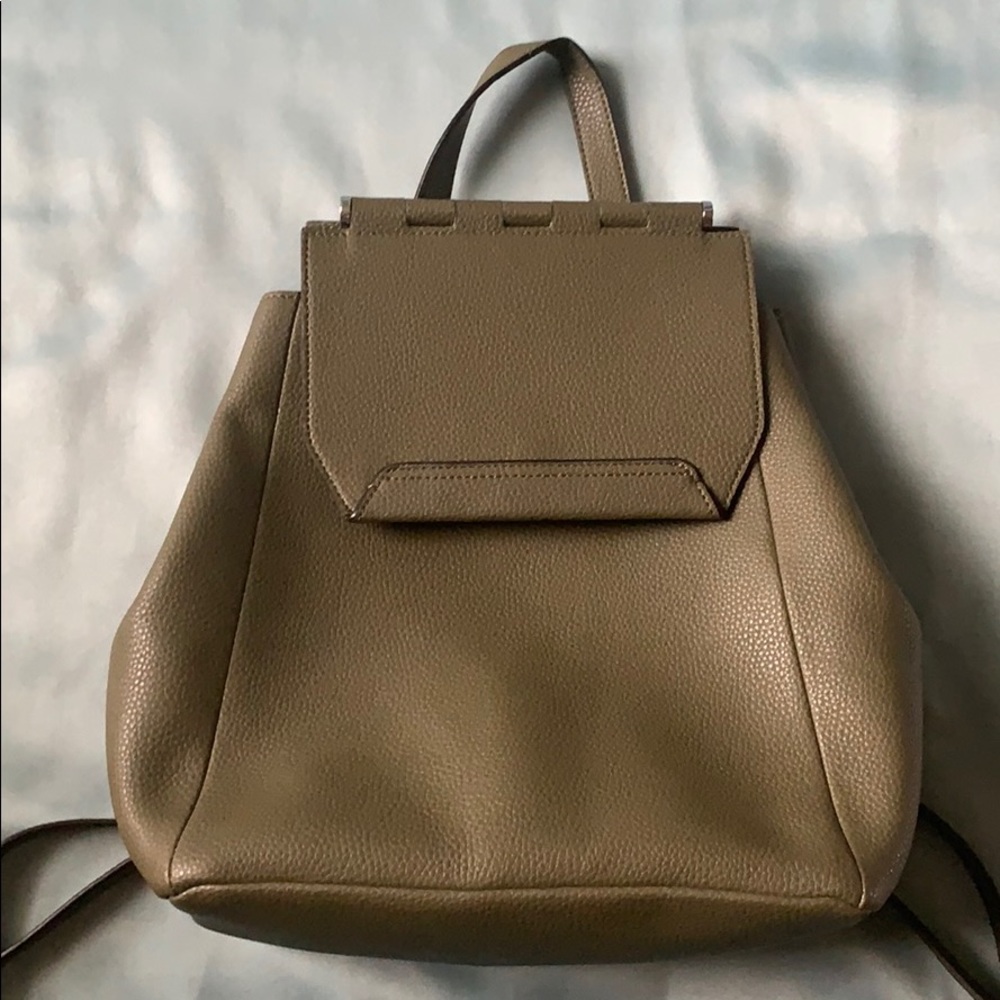 Danielle Nicole backpack!